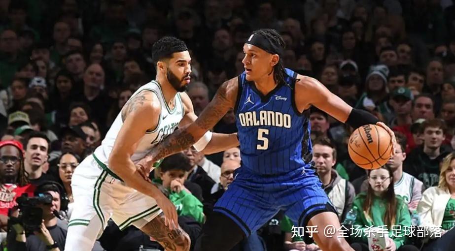 凯尔特人绝杀时刻,冲击季后赛点燃赛场,命运悬念迎来胜利!