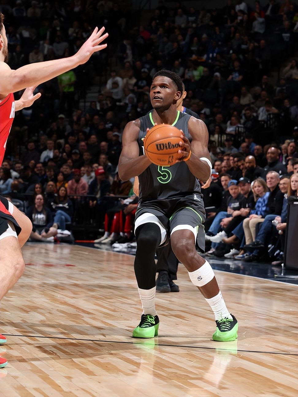 格林狂砍关键时刻神级表现分,命运悬念迎来新赛季高光!的简单介绍