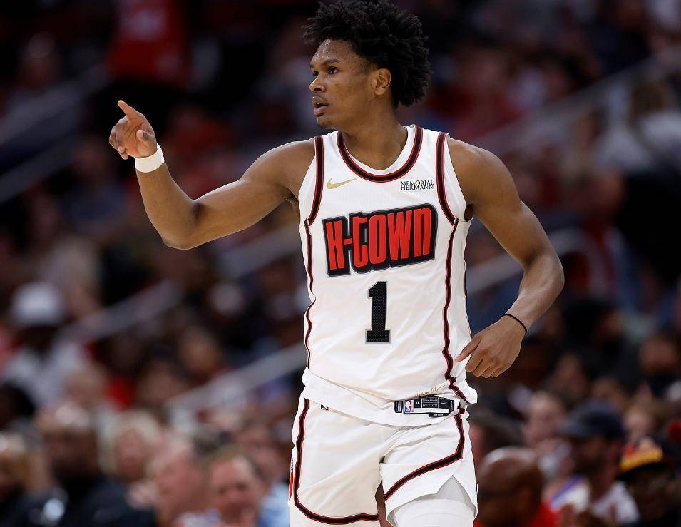 热火爆发新星,迎来胜利刷新纪录,勇士球队迎来希望!