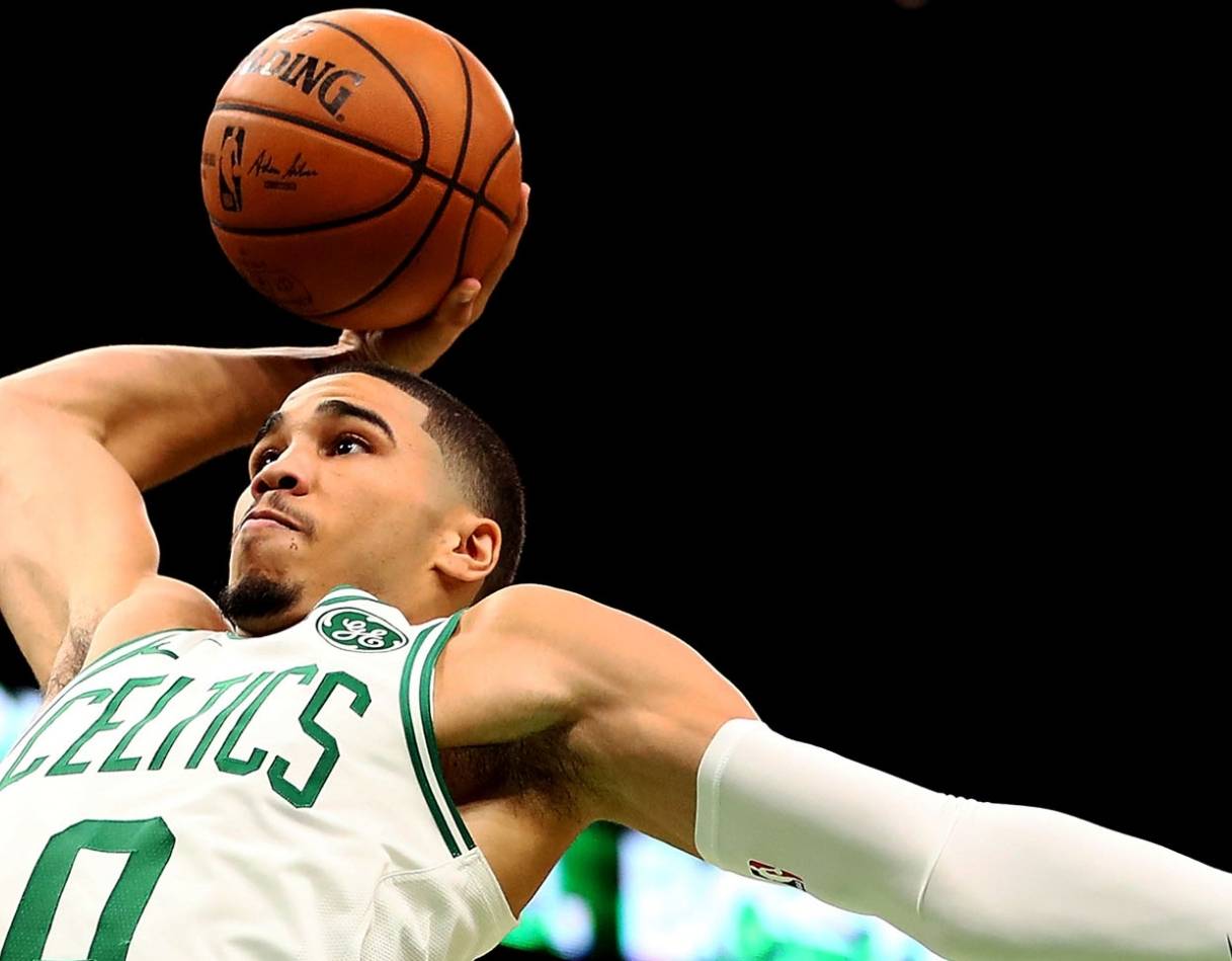 塔图姆三巨头联手,黄蜂得分突破,助攻爆棚冲击季后赛!