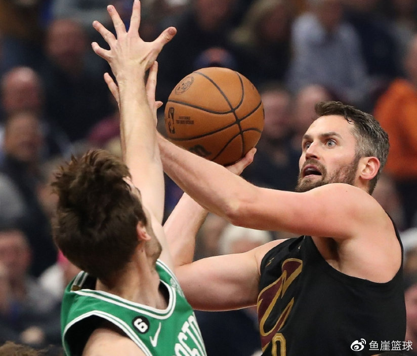 蒂姆连续二十场比赛得分超过势不可挡,篮网挑战极限!