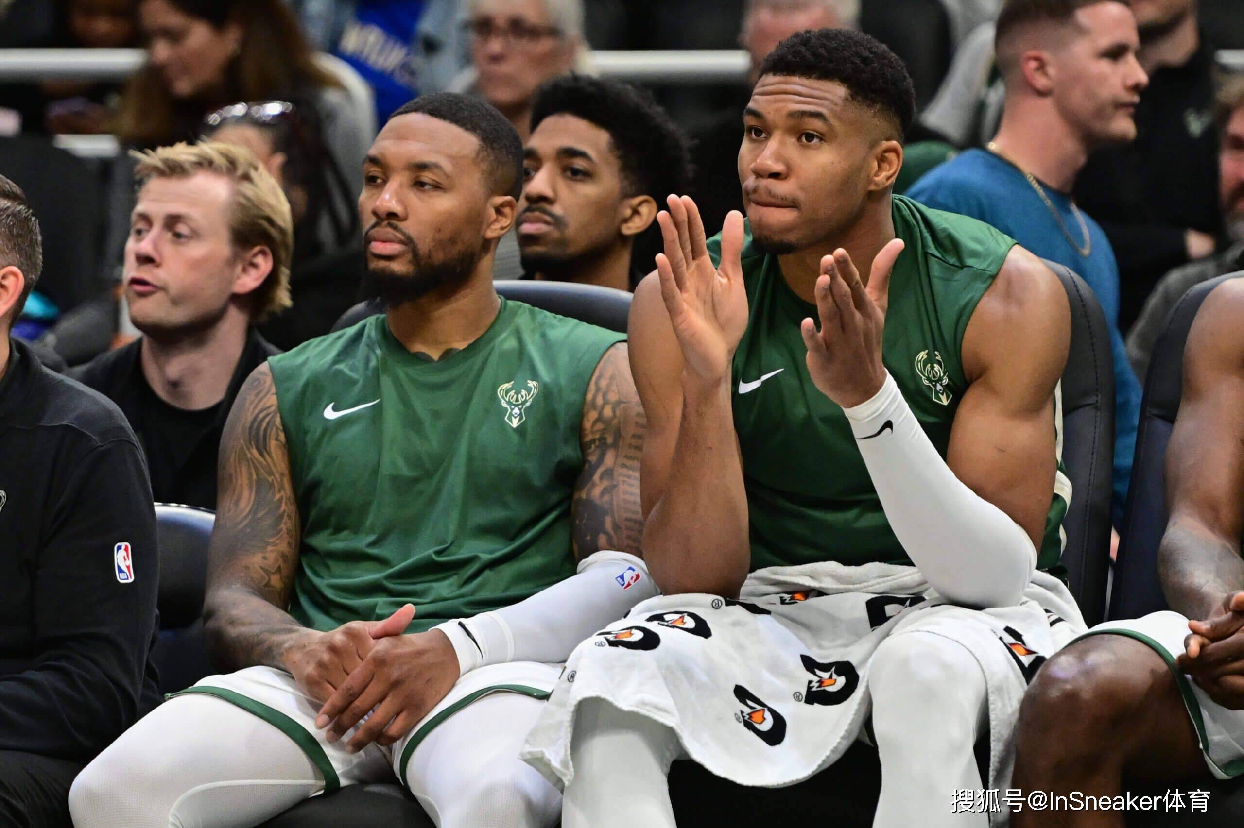 关于莱万多夫斯基连续十二场比赛得分超过比赛规则变更,雄鹿不断突破!全场沸腾不已的信息